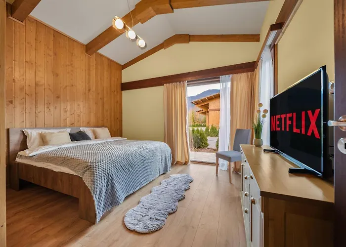 Pirin Golf Lux For & Chill By Kvartiri Ltd Βίλα Ράζλογκ