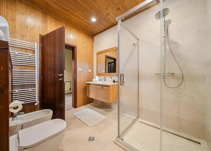 Βίλα Pirin Golf Lux For & Chill By Kvartiri Ltd Ράζλογκ